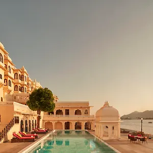 Hotel Taj Fateh Prakash Palace
